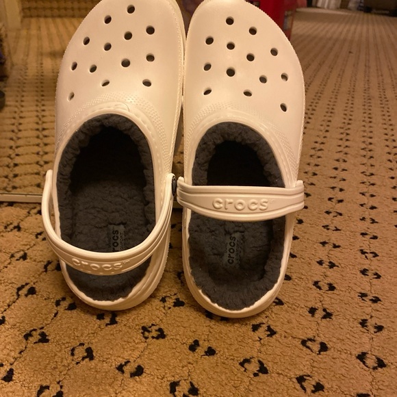 Crocs original slide on with fur inside - Picture 4 of 5